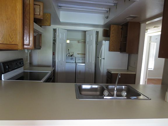 4th image of 4461 Pinebark Ave