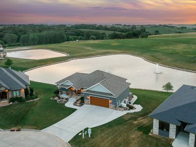 1030 Lakeview Dr, Pella, IA, 50219