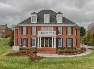 1608 Saint Petersburg Rd, Knoxville, TN 37922