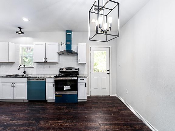 2nd image of 4217 Sterling St