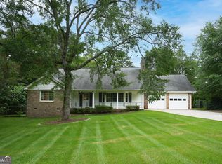 1904 E Piedmont Rd, Marietta, GA 30062