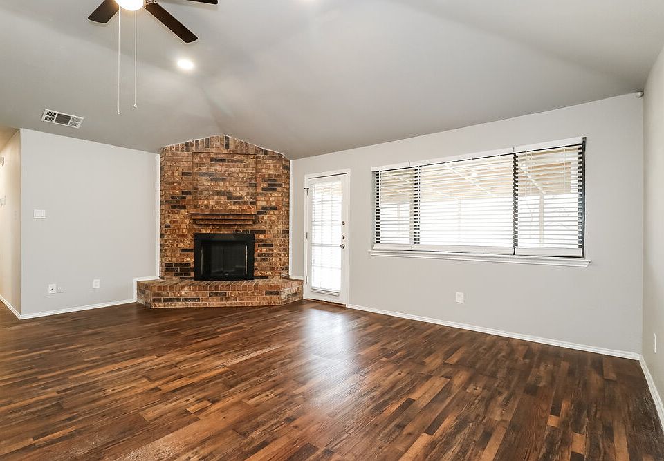 10229 Stoney Bridge Rd, Fort Worth, TX 76108 | Zillow