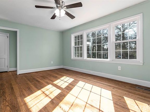 2nd image of 1408 Leon St