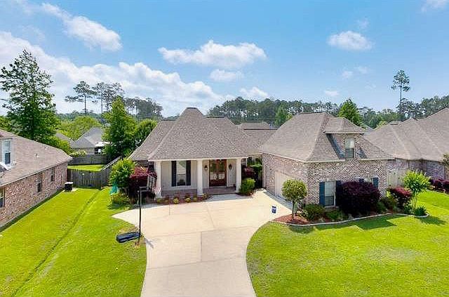 1st image of 1072 Scarlet Oak Ln