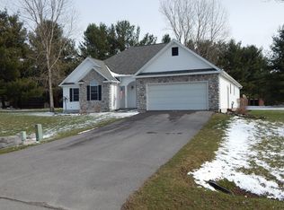 22616 Cullen Dr, Watertown, NY 13601
