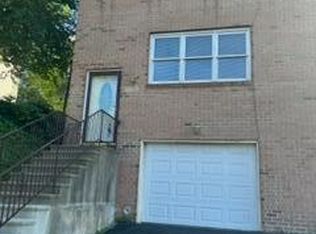 235 Vista Dr, Easton, PA 18042