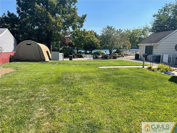 4th image of 34 Patton Dr