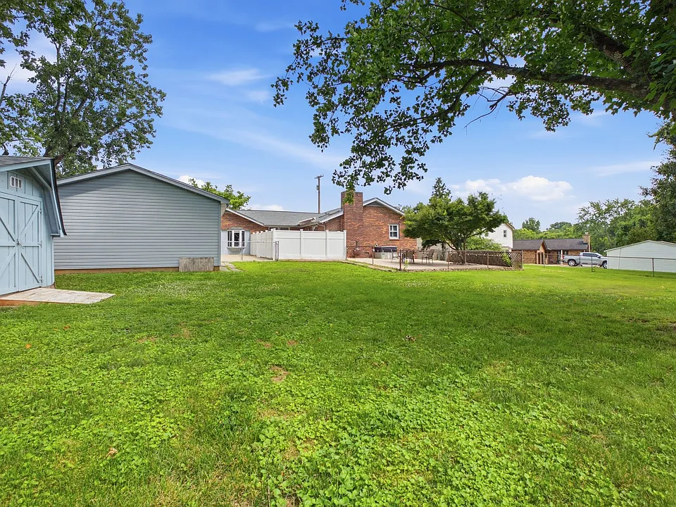 4812 Sierra Dr