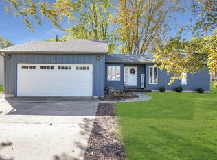 1429 Sandwich Dr, Sandwich, IL 60548
