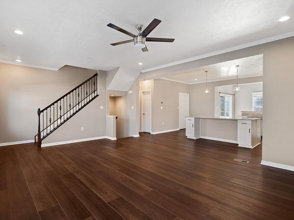 Spacious living room with beautiful floors