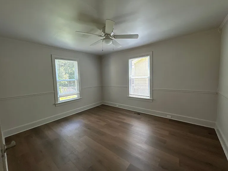 314 Creps St — Photo 15