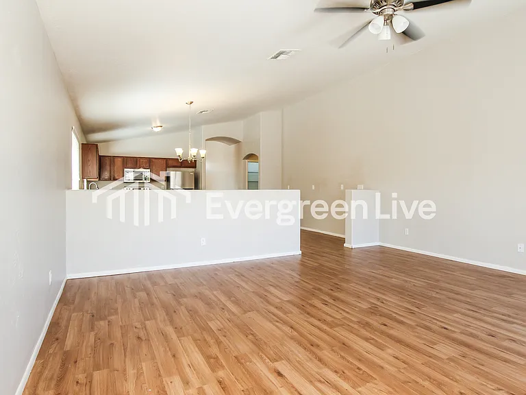 11148 W Campbell Ave — Photo 3