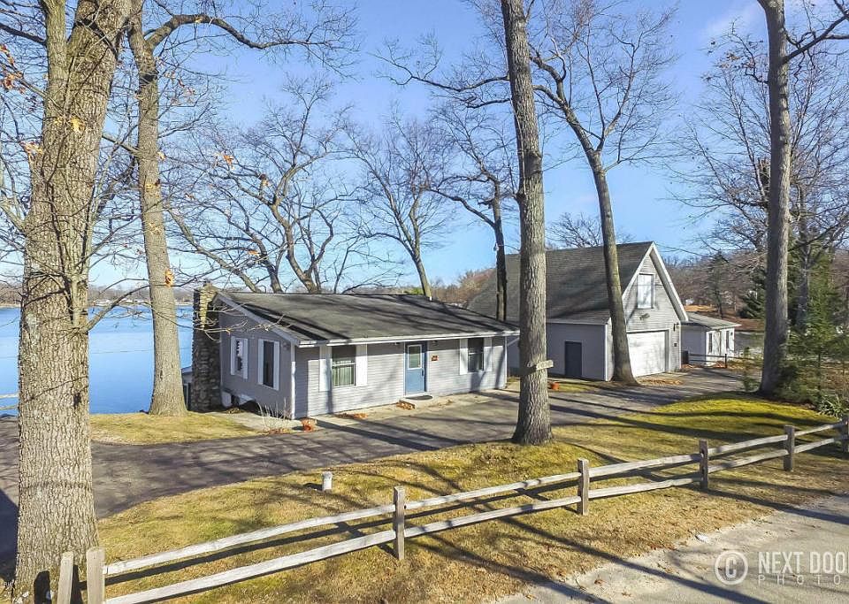 1st image of 52710 Lakeview Dr