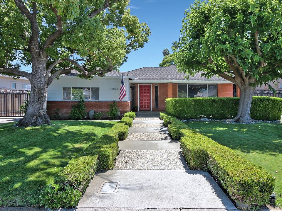 1st image of 12826 Lantana Ave