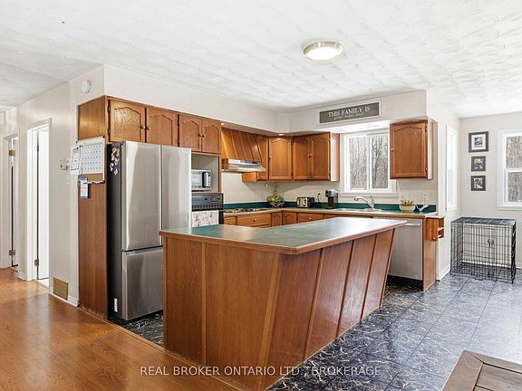5th image of 5127 Brunet Rd