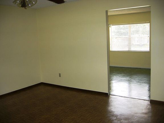 Living room to kitchen