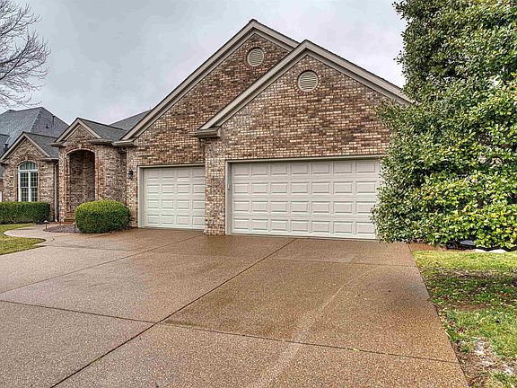3rd image of 4411 Ashbury Parke Dr