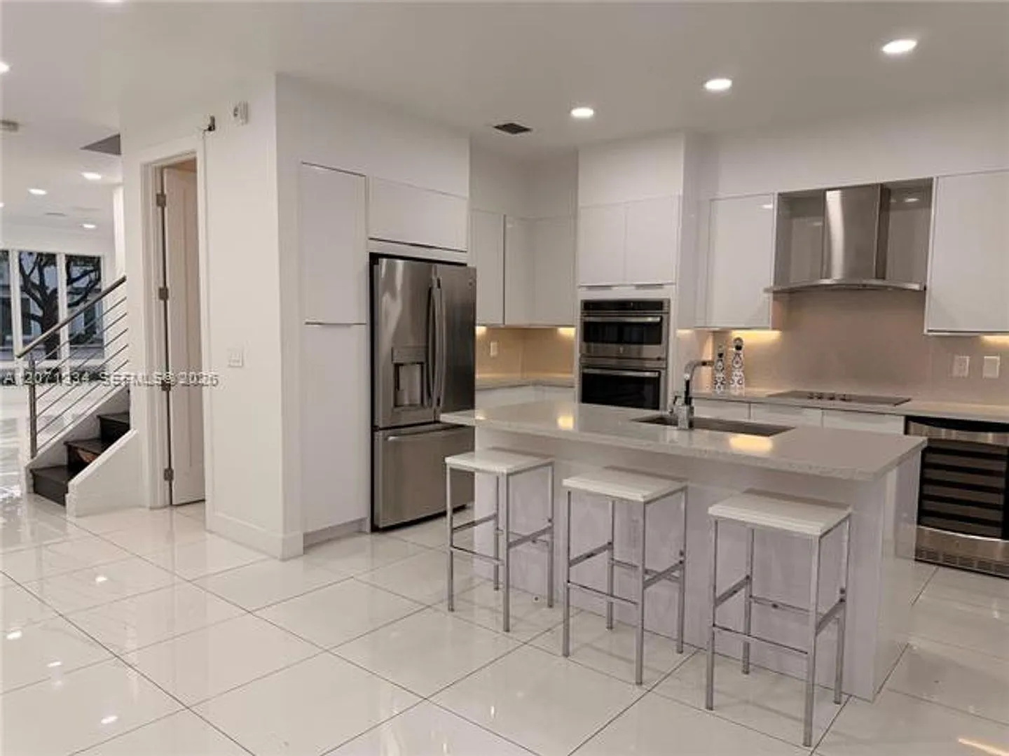 10330 NW 66th St th 10330, Doral, FL 33178 — Photo 4