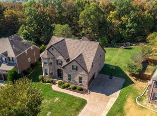 8309 Parkfield Dr, Nolensville, TN 37135