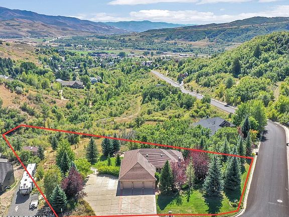 3rd image of 6001 Wasatch Dr #6001