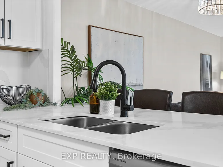 2323 Confederation Pkwy #905 — Photo 6