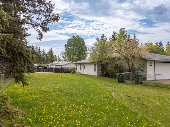 5011 64th St, Val Quentin, AB T0E 0A1