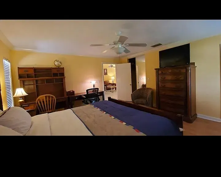 21638 Coronado Ave — Photo 6