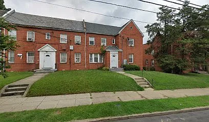 4015 9th St NE #4 — Photo 1