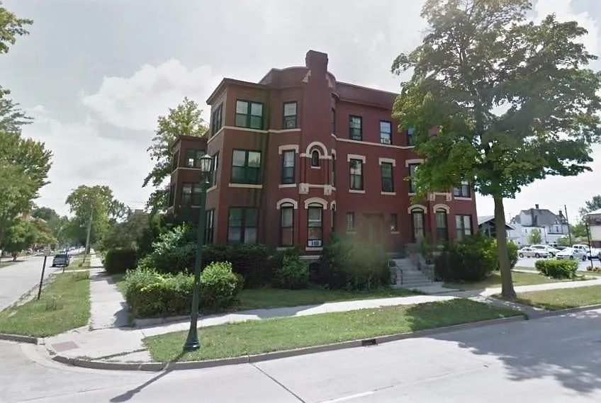 814 Center Ave #G