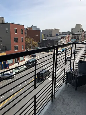 Rented by Dwell Residential Inc | media 36