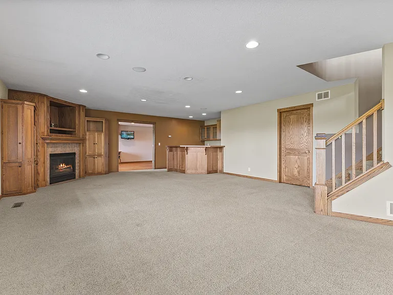11435 Kenyon Ct NE — Photo 24