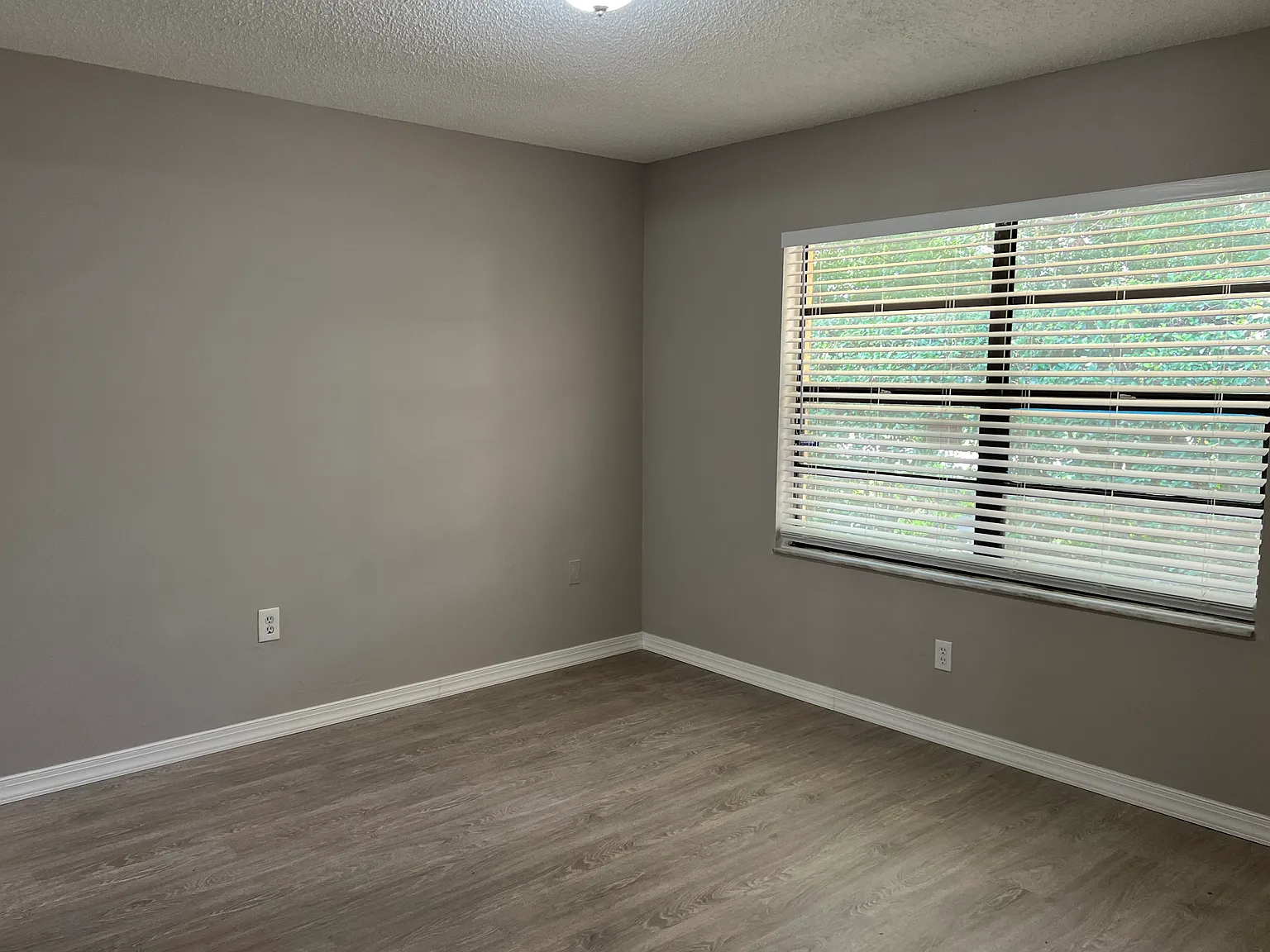 2 bed, 781 sqft, $1,700 — Photo 4
