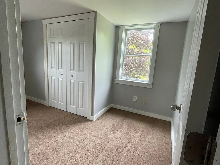 979 Barnestown Rd — Photo 11
