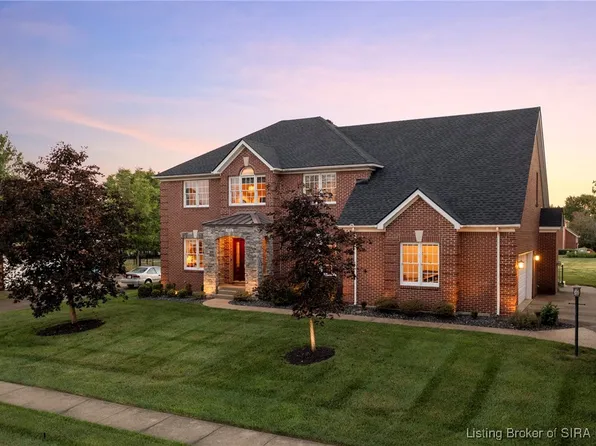 1012 Plum Ridge Drive, Sellersburg, IN 47172