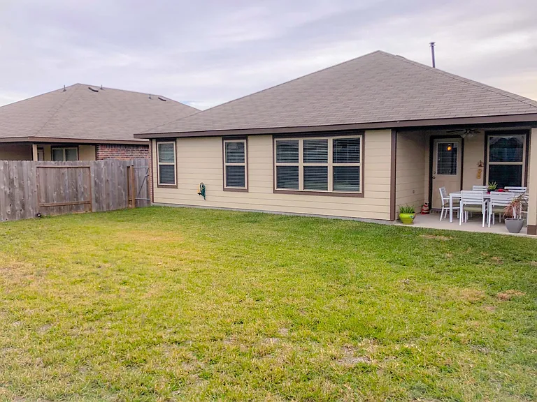 3310 McDonough Way — Photo 8
