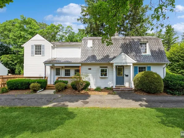 630 Wall St, Ridgewood, NJ 07450