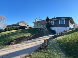 1905 3rd St N, South Saint Paul, MN 55075
