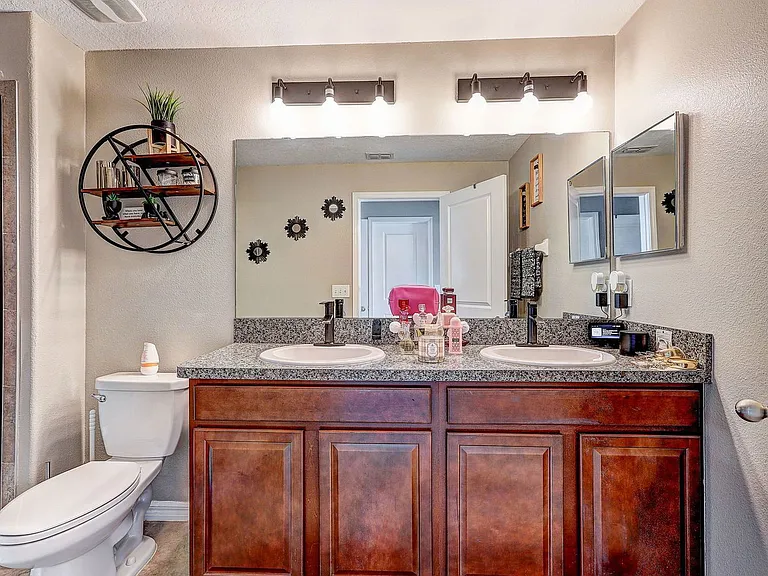 12910 Utopia Gardens Way — Photo 25
