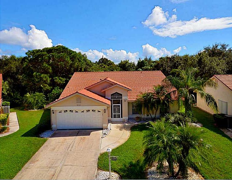 1st image of 8521 Creekview Ln