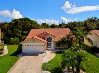 8521 Creekview Ln, Englewood, FL 34224