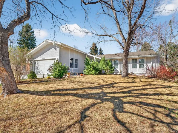 10877 E Berry Place, Englewood, CO 80111