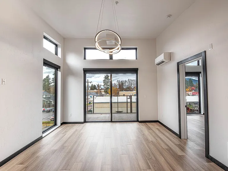 821 N 4th St #307 — Photo 23