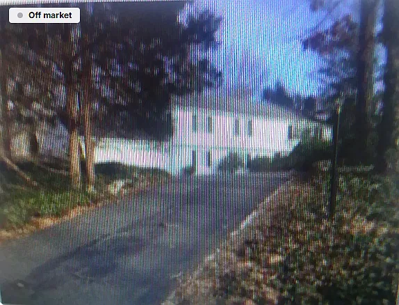 4 bed, 2800 sqft, $4,200 — Photo 1
