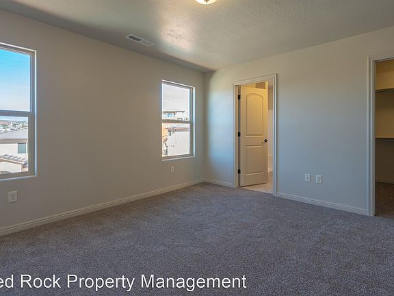 5th image of 370 W Buena Vista Blvd #107