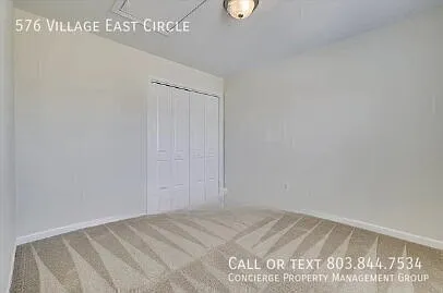 576 Village East Cir — Photo 18