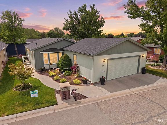 3rd image of 421 S Curtis Rd Lot 202