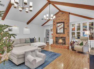 1194 Bob White Dr, Starkville, MS 39759