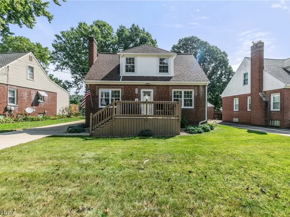 29 Davenport Ave, Akron, OH 44312