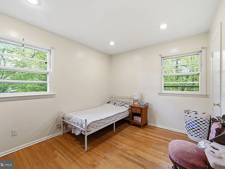 292 Glenn Ave — Photo 23