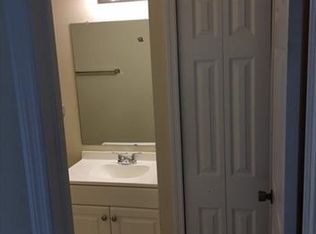 405/407 Nicholas Pkwy W, Cape Coral, FL 33991